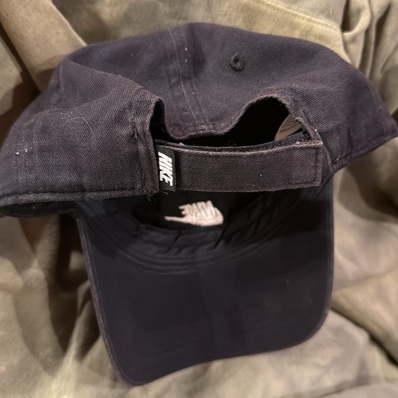 Nike Toddler Youth  Baseball Hat sz 4-7 (TW 1) - Picture 2 of 4